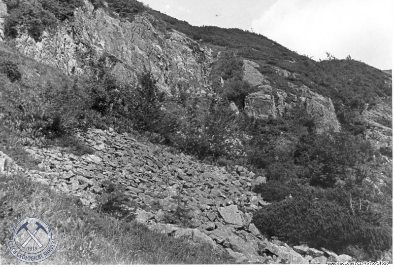 Fotografie : Pohled na ertovu zahrdku z Tereziny stezky., ertova zahrdka