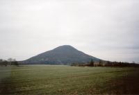 Rovsk vrch (Rk) - vypreparovan bazanitov pe, Jaroslav Valeka, 2002