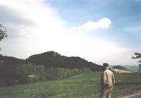 Prodn pamtka Kuzov se skalnmi vchozy ve vrcholov sti, Pemysl Zelenka, 2003