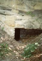 Vehlovick opuky - pohled na portl jeskyn, Pemysl Zelenka, 2003