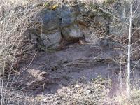 Kontakt andezitoid a ervench sediment vrchlabskho souvrstv v s. sti odkryvu , Pavla Grtlerov, 2004