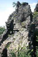 Sloupcovit odlunost bazaltoid na skalch pod vrcholem Vrabince., Vladislav Rapprich, 2009
