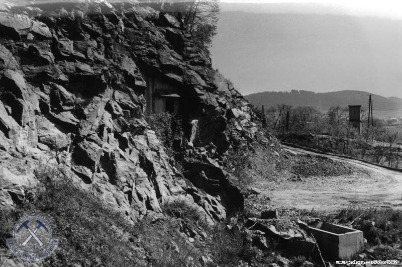 Fotografie : Pedn st lomu v granitu ertovo bemeno u Vrtickho ndra, ertovo bemeno k. 715