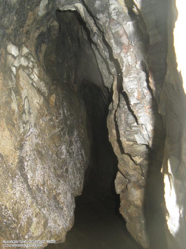 Fotografie ڞinov jeskyn u Heroltic: ڞinov jeskyn u Heroltic, ڞinov jeskyn u Heroltic