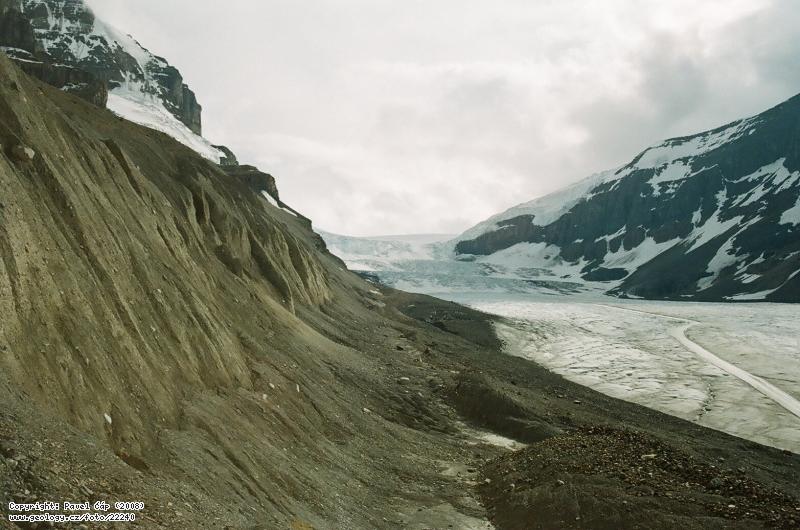 Fotografie Bon morna: Sedimenty bon morny (kamov terasa), Columbia Icefield (NP Jasper)