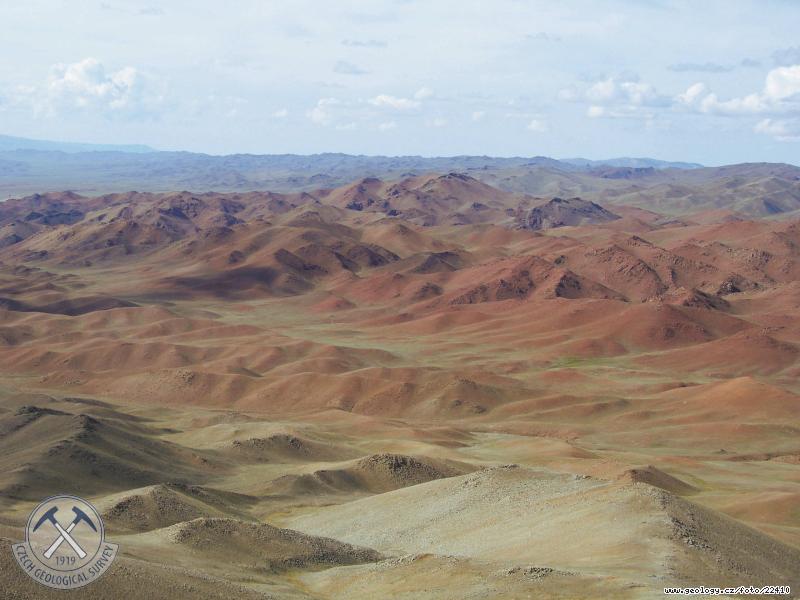 Fotografie Krajina jv. od msta Ulaangom: Romantick krajina jihovchodn od msta Ulaangom, 