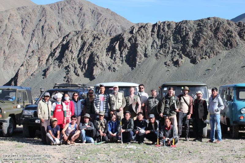 Photo Base camp Munkhhairhan: Expedition Mongol Atai-50 at the base camp ni 2013, dol eky Dund Cenkher gol