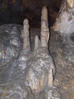Rozsáhlý jeskynní systém Mladečských jeskyní v devonských vápencích (jasenské vápence), vytvořený ponornými vodami Hradečky a Rachavy ve třech patrech., Motyčková Kamila - Šír Jiří, 2007