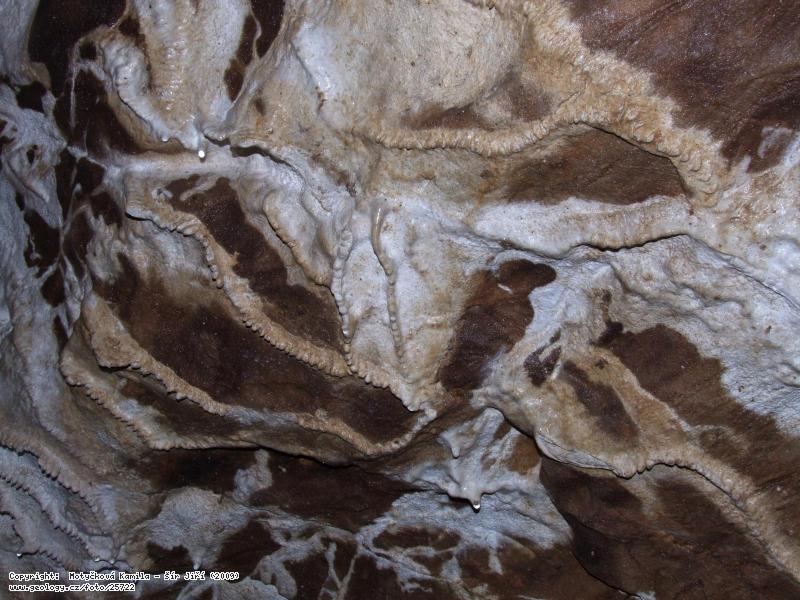 Fotografie Velikonon jeskyn: Velikonon jeskyn, Kemenice