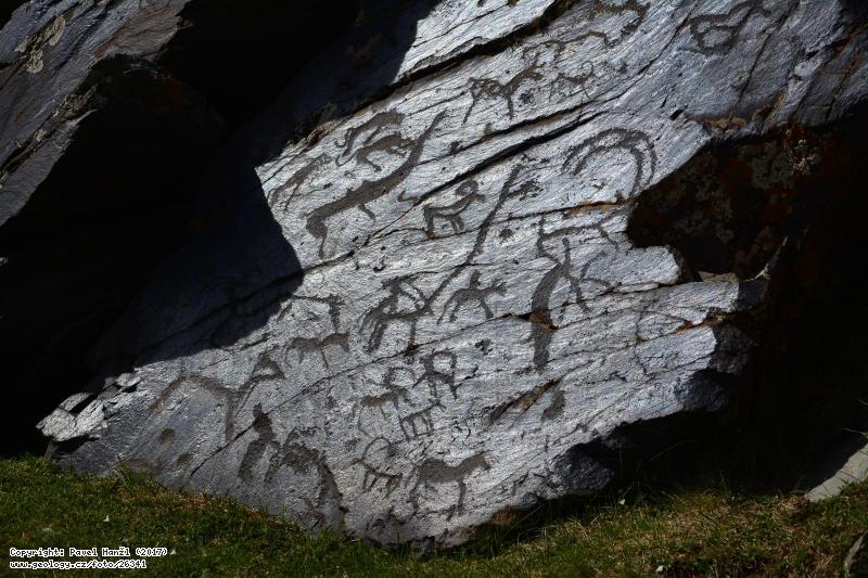 Photo : Petroglyphs, Burkhan Budai, 