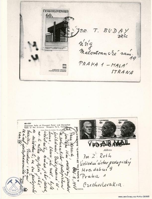 Fotografie XXIII. MGK v Praze 1968: Ukzka pozdrav astnk exkurz (oblka a rub pohlednice) adresovan dr. T. Buday a Doc. Z. Rothovi, 