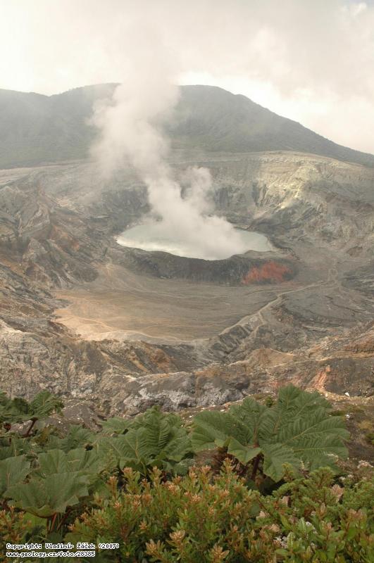 Fotografie Vulkn Pos: Aktivn vulkn Pos v Kostarice, 