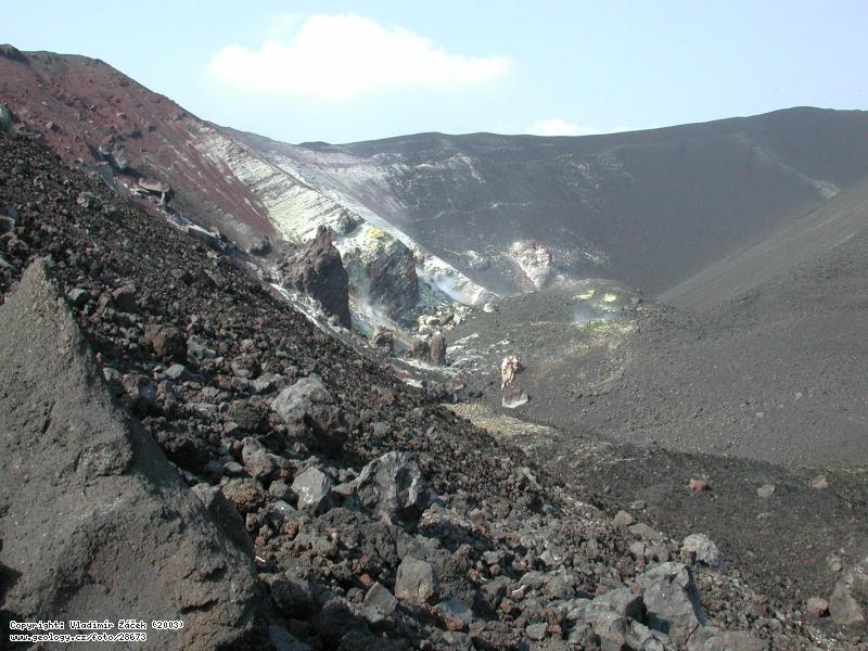Photo Cerro Negro Volcano: Active volcano Cerro negro in Nicaragua, 