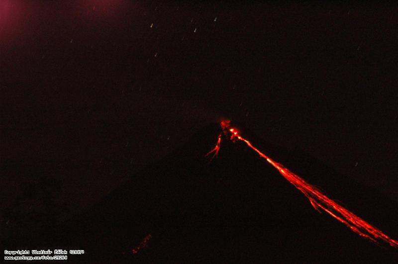 Photo Vulkn Arenal v Kostarice: Arenal Volcano in Costa Rica, 