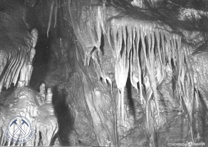 Fotografie : Vzdoba jeskyn v Jedlch, Sloup