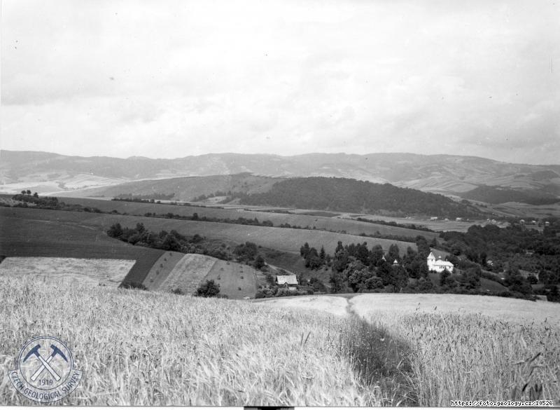 Fotografie : Lukov v�c.Slovensko, pohled na malcovskou depresi, Lukov v�ch.Slovensko