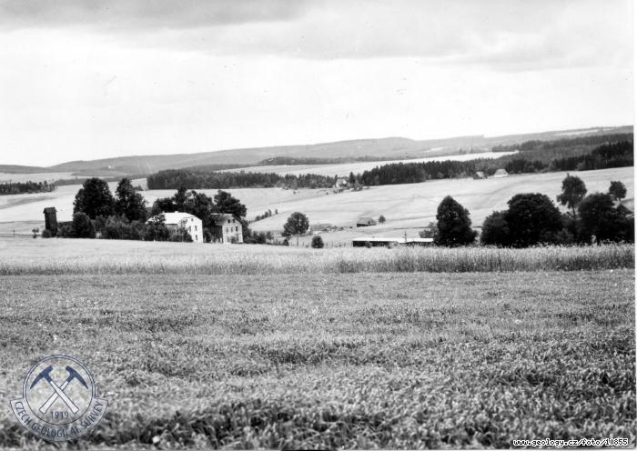 Fotografie Pohled na Snnou a Mlnskou: Pohled na Snnou a Mlnskou 2. st panoramatu, nad Kraslicemi