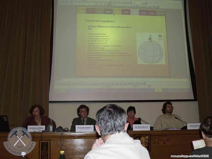 Fotografie Zahájení MRZP 2008: Tisková konference pořádáná při příležitosti zahájení Mezinárodního roku planety Země 2008 , Praha