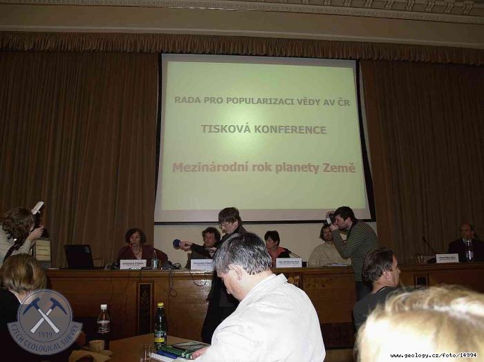 Fotografie Tiskov konference - MRZP: Tiskov konference pi pleitosti slavnostnho zahjen Mezinrodnho roku planety Zem 2008 , Praha