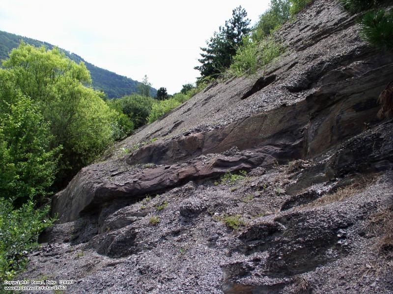Fotografie Diamiktit: Poloha diamiktitu v kosovskm souvrstv, Levn - Lucberk (dlnin zez)