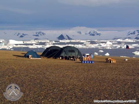 Fotografie Antarktida: Geologick� v�zkum Antarktidy - T�bor expedice, Antarktida