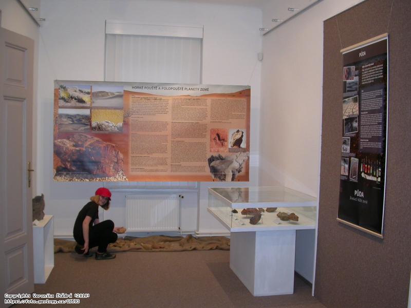 FOTO Vernisáž MM Skuteč: Vernisáž putovní výstavy , Městské muzeum Fotografie Vernisáž MM Skuteč: Vernisáž putovní výstavy , Městské muzeum