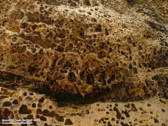 Photo : Rock labyrinth - honeycomb structure, Bludit nad obc Rj