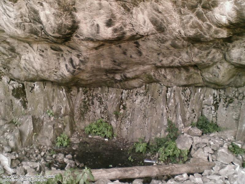 Fotografie Jeskyn Babka: Kemencov tvar jeskyn Babka., Jeskyn Babka, smrem na evnice