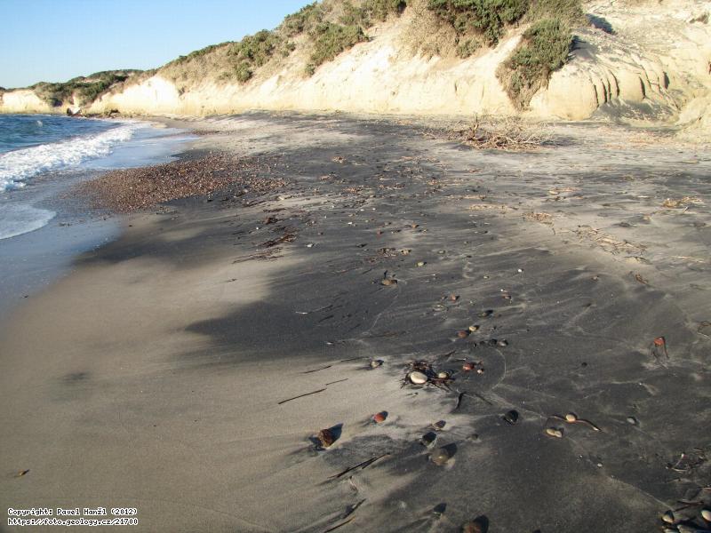 Fotografie �ern� p�sky: �ern� magnetitov� p�sky, Kos