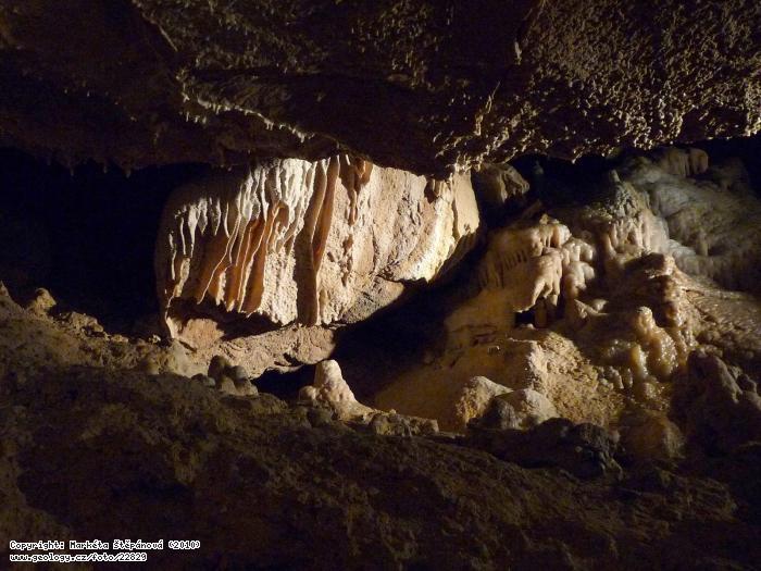 Photo Koněprusy caves: Dripstone decoration in Koněprusy caves, Koněpruské jeskyně