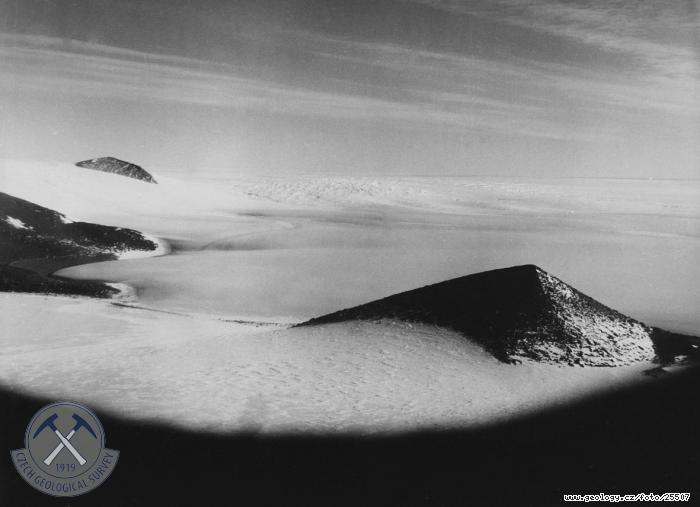 Fotografie Ledovcov oblky - Humboldtovo poho: Ohromn ledovcov oblky na jinm okraji Humboldtova poho, 