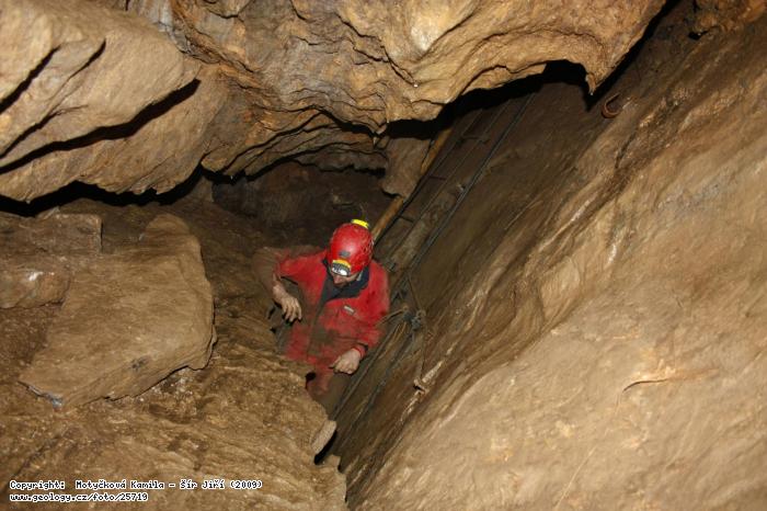 Fotografie Velikonon jeskyn: Velikonon jeskyn, Kemenice