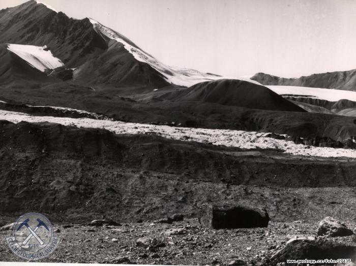 Fotografie Expedice Pamír 1961: Pohoří Zaalajského hřbetu v centrální části Transalaje, 