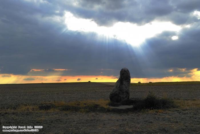 Fotografie Menhir: Menhir Zaklet mnich, Menhir Zaklet mnich