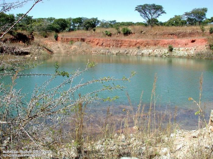 Photo Smaragdov dl: Emerald mine, Kafubu Area, Zambia, 