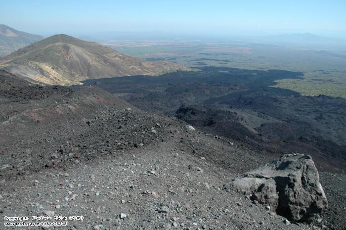 Fotografie Cerro Negro: Aktivn vulkn Cerro Negro, Nikaragua, 