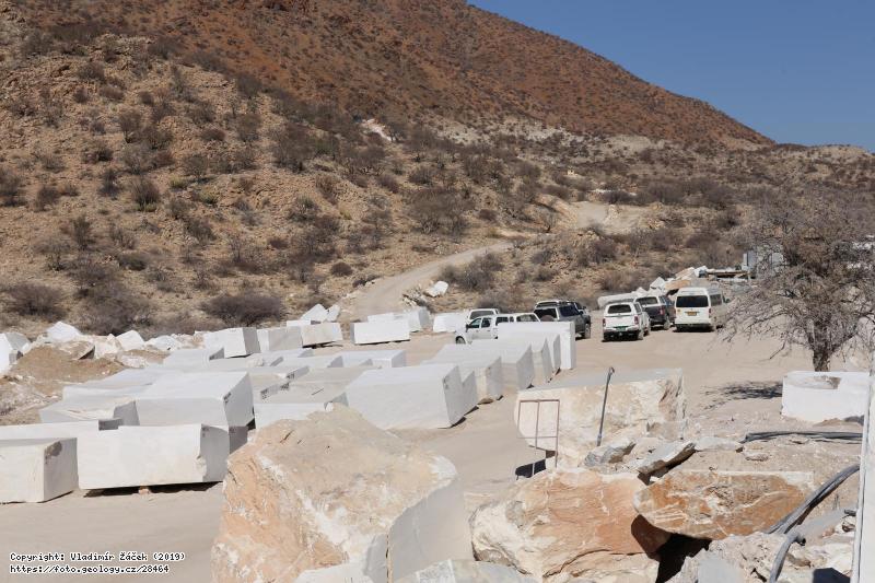 Fotografie Karibib - mramorov� lom: Mramorov� lom u Karibibu v Nam�bii, 