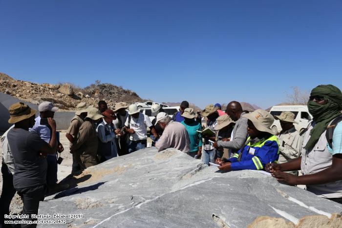 Fotografie Karibib - mramorov lom: Mramorov lom u Karibibu v Nambii, 