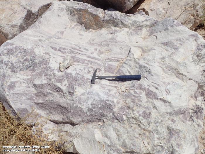 Photo Lepidolite: Massive lepidolite in Helikon pegmatite in Namibia, 