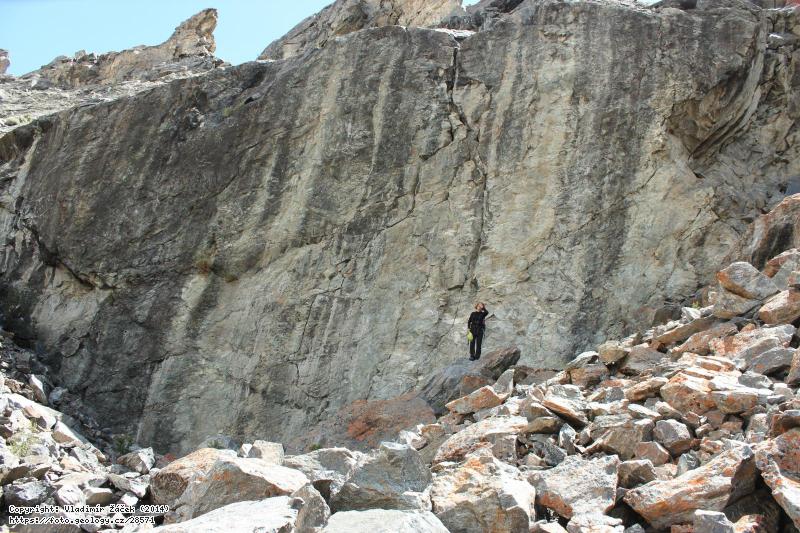 FOTO Řícení na Altaji: Obří skalní lavina v Mongolském Altaji, Fotografie Řícení na Altaji: Obří skalní lavina v Mongolském Altaji,