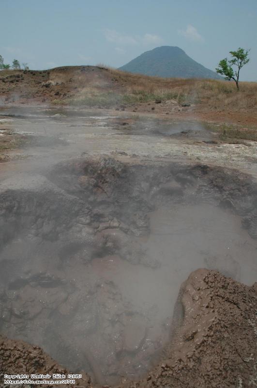 FOTO Los Hervideros, Nikaragua: Hydrotermální pole Los Hervideros u San Jacinto v Nikaraguy, Fotografie Los Hervideros, Nikaragua: Hydrotermální pole Los Hervideros u San Jacinto v Nikaraguy,