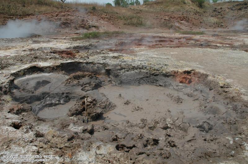 FOTO Los Hervideros, Nikaragua: Hydrotermální pole Los Hervideros u San Jacinto v Nikaraguy, Fotografie Los Hervideros, Nikaragua: Hydrotermální pole Los Hervideros u San Jacinto v Nikaraguy,