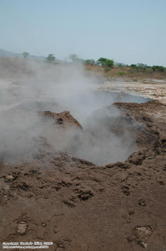 Fotografie Los Hervideros, Nikaragua: Hydroterm�ln� pole Los Hervideros u San Jacinto v Nikaraguy, 