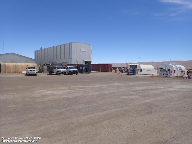 Fotografie Dob�v�n� litia v salaru v And�ch: T�ba lithia ze salaru v And�ch v provincii Jujuy v Argenin�, 
