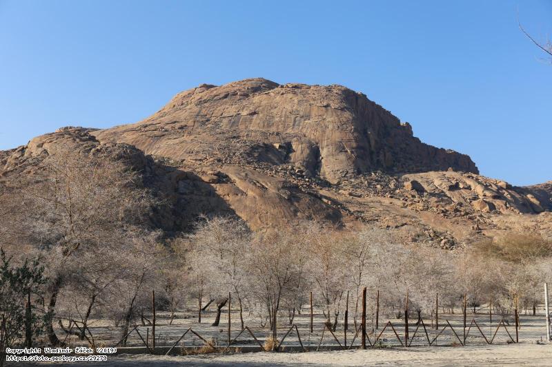 FOTO Pohoří Erongo v Namíbii: Granit v pohoří Erongo, centrální Namíbie, Fotografie Pohoří Erongo v Namíbii: Granit v pohoří Erongo, centrální Namíbie,