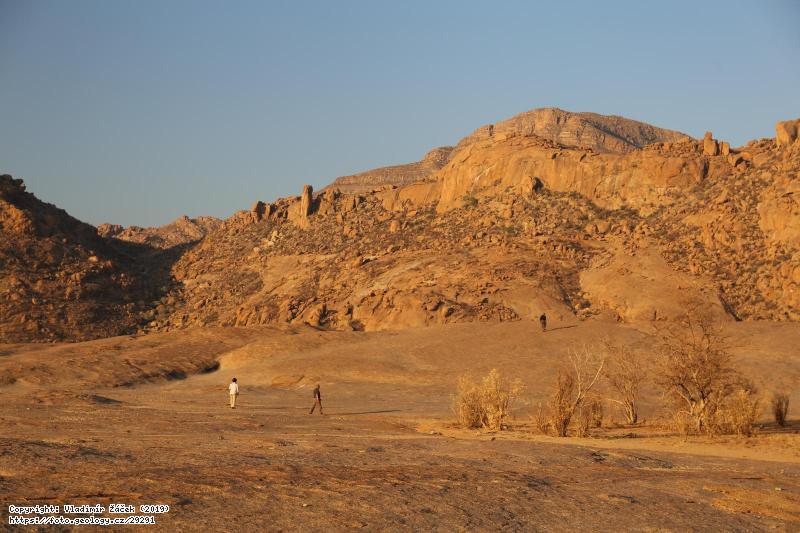 FOTO Pohoří Erongo v Namíbii: Granit v pohoří Erongo, centrální Namíbie, Fotografie Pohoří Erongo v Namíbii: Granit v pohoří Erongo, centrální Namíbie,
