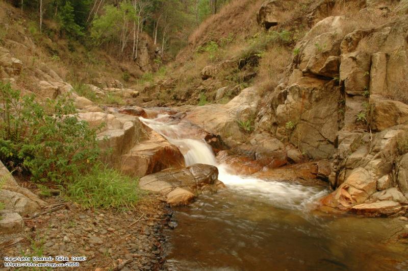 FOTO Granitové pohoří Dipilto, Nikaragua: Geologické mapování v granitovém plutonu Dipilto severně od Ocotalu, severní Nikaragua, Fotografie Granitové pohoří Dipilto, Nikaragua: Geologické mapování v granitovém plutonu Dipilto severně od Ocotalu, severní Nikaragua,