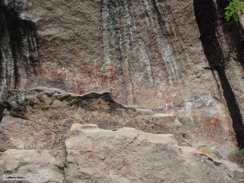 FOTO Piedras Pintadas, Nikaragua: Piedras Pintadas, archeologická lokalita Geoparku Río Coco, Nicaragua, Fotografie Piedras Pintadas, Nikaragua: Piedras Pintadas, archeologická lokalita Geoparku Río Coco, Nicaragua,