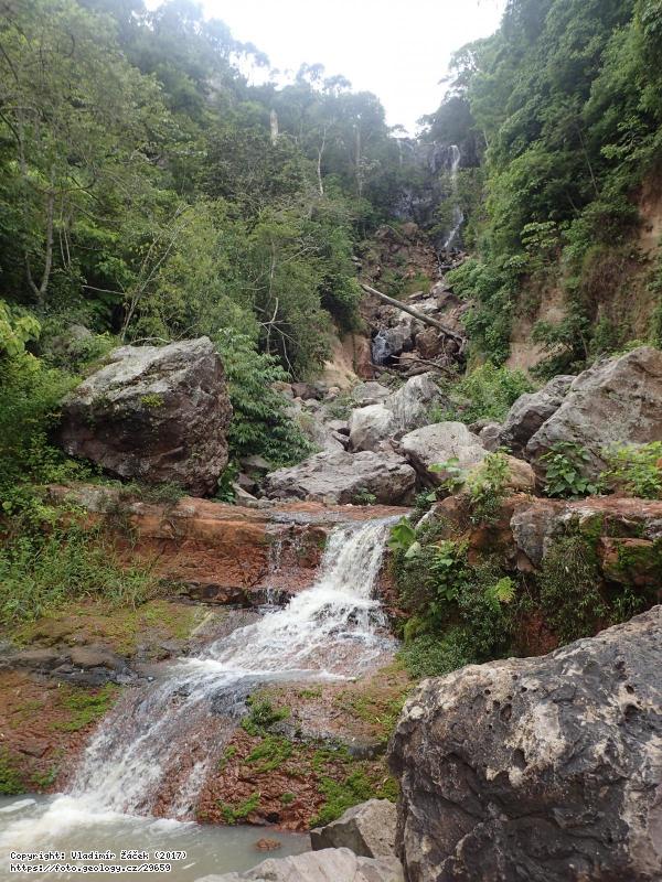 FOTO Salto Negro, Nikaragua: Salto Negro, geosite geoparku Río Coco, Nikaragua, Fotografie Salto Negro, Nikaragua: Salto Negro, geosite geoparku Río Coco, Nikaragua,