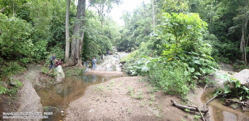 FOTO Poza la Muta, lokalita geoparku Río Coco, Nikaragu: Poza la Muta, lokalita geoparku Río Coco, NikaraguaMikrokaňon v konglomerátech skupiny Totogalpa, Nikaragua, Fotografie Poza la Muta, lokalita geoparku Río Coco, Nikaragu: Poza la Muta, lokalita geoparku Río Coco, NikaraguaMikrokaňon v konglomerátech skupiny Totogalpa, Nikaragua,